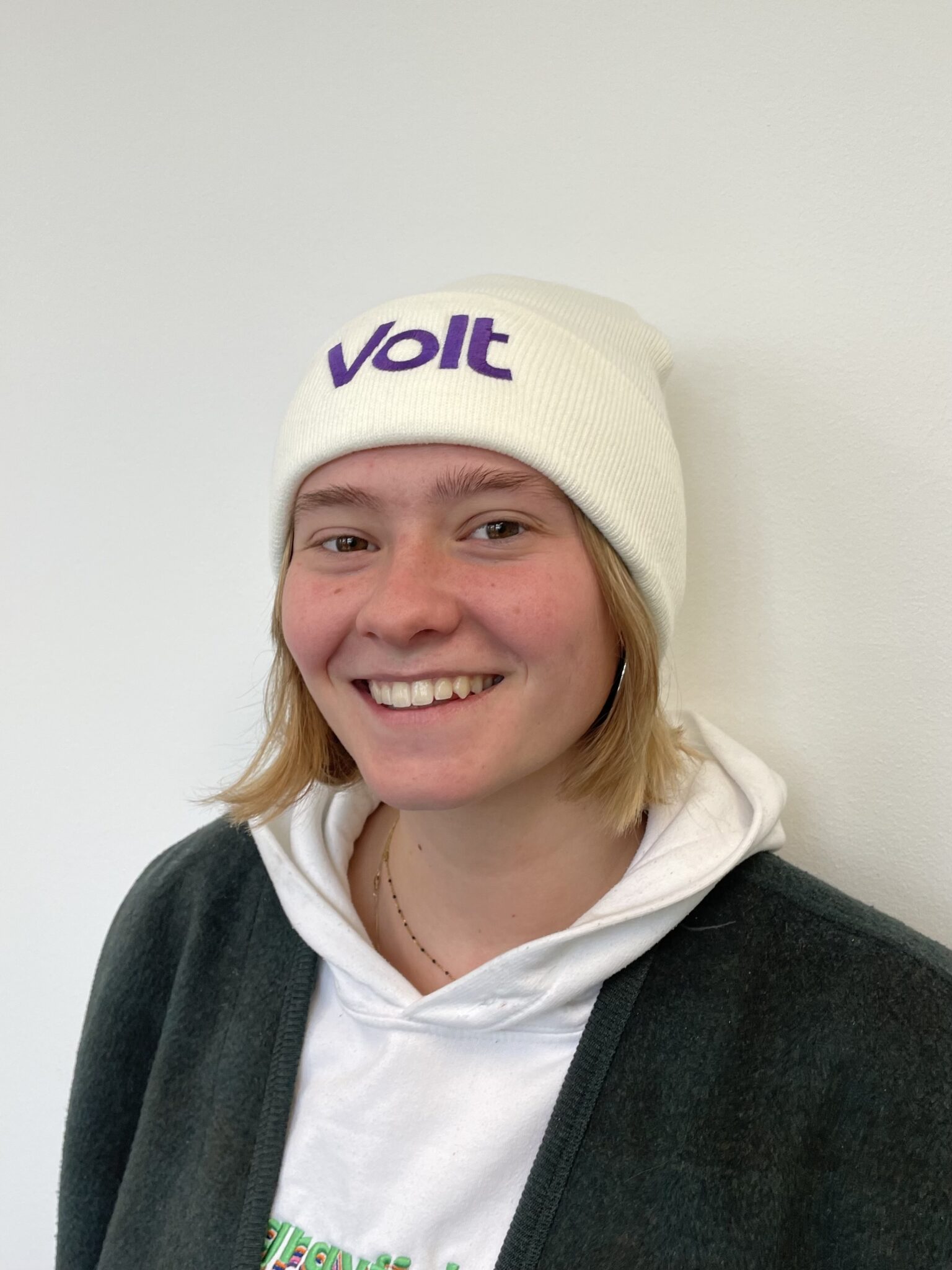 Volt hat | white