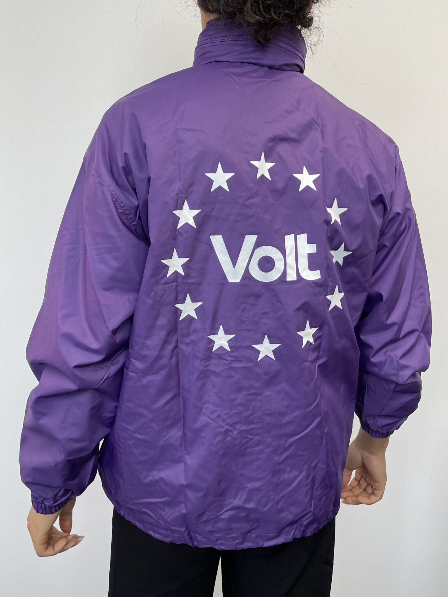 Volt rainjacket back| purple | stars